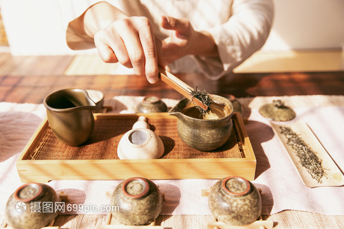 茶艺和茶道入门该怎么开始有什么基本要求和可靠渠道？